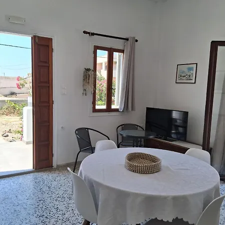 Apartman Mandilaria Family House Emborió
