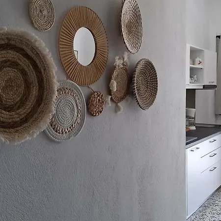 Mandilaria Family House Emborió