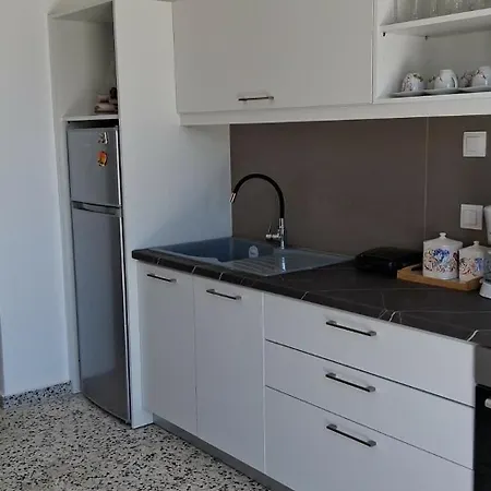 Mandilaria Family House * Emborió